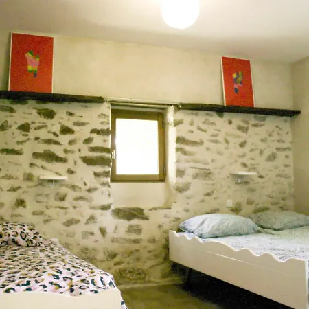 Holiday home Maison De Vacances, Calme Garanti